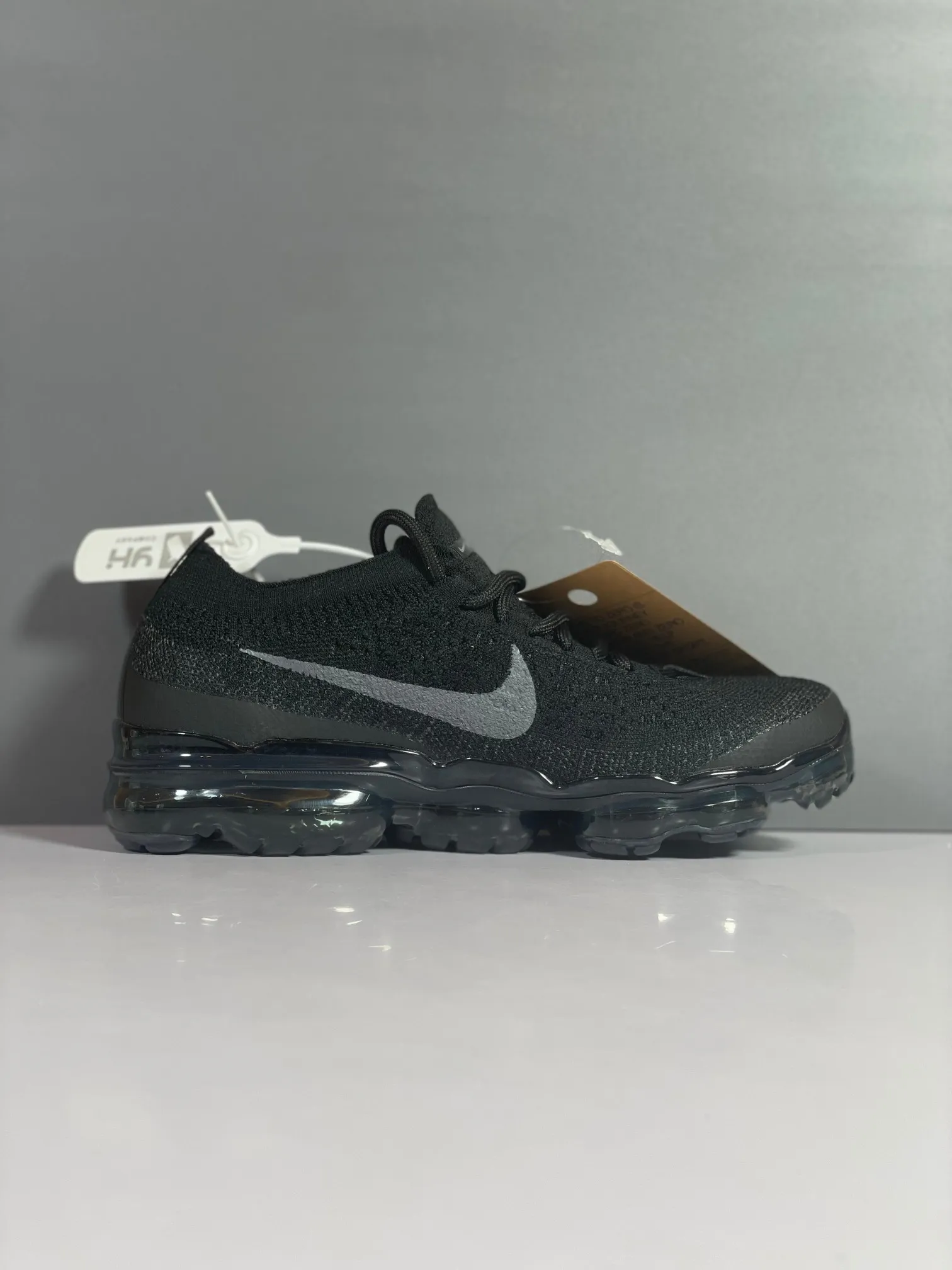 Nike Air VaporMax Flyknit Black Low Top –  Replica Sneakers Thermal 1351