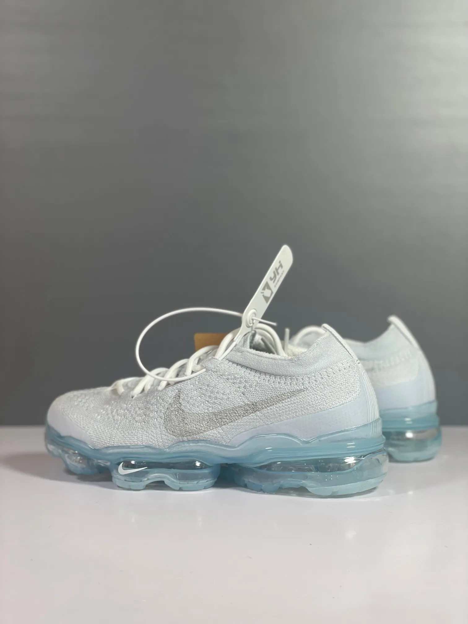 Nike Air VaporMax Flyknit DV1678 Grey White Low –  Rep Shoes & Replica Sneakers BestValue 1348