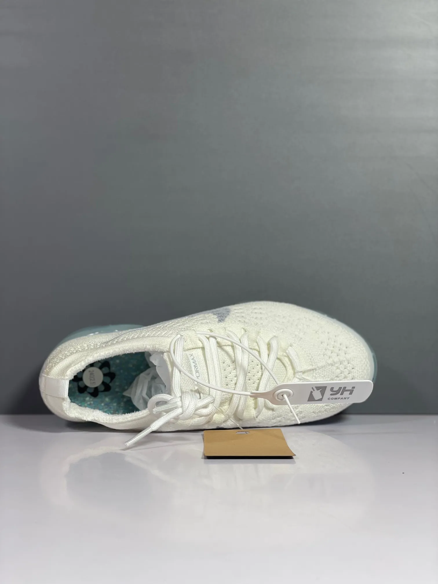 Nike Air VaporMax Flyknit DV6840 White Low Top –  Rep Shoes & Replica Sneakers Fashionable 1350