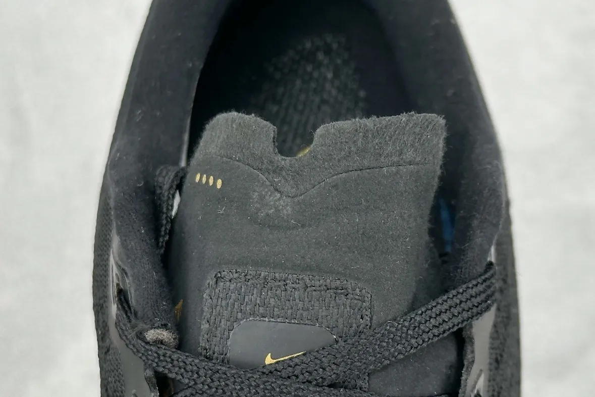 UrbanStyle Nike Air Zoom Pegasus 35 Running Shoes – Black Gold – Men’s Athletic Sneakers with Replica Nike Style 1486