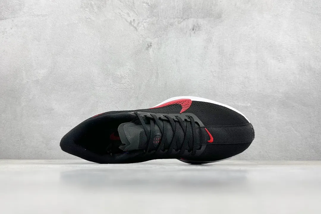 Soft Nike Air Zoom Pegasus 35 Running Shoes – Black Red, Athletic Style with Replica Nike Design and Rep Shoes Look 1451