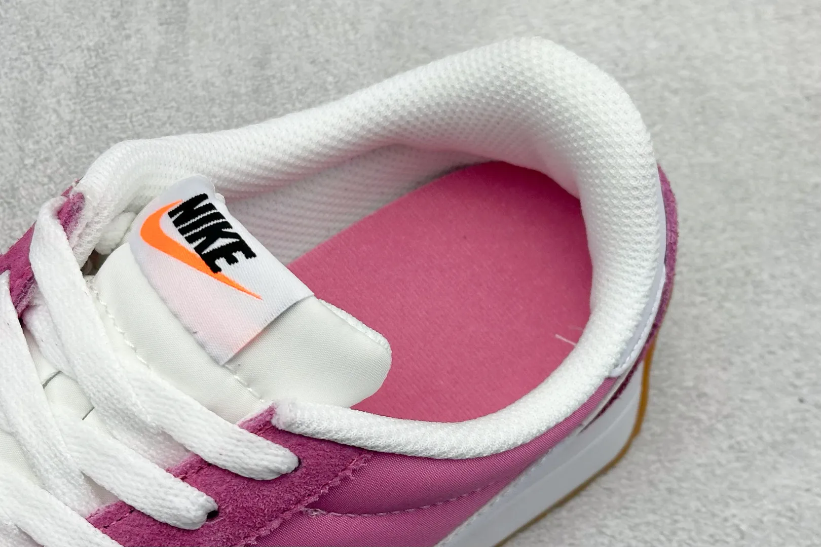 Nike  Cortez Leather Pink White – Premium Rep Shoes & Replica Shoes Versatile 1521