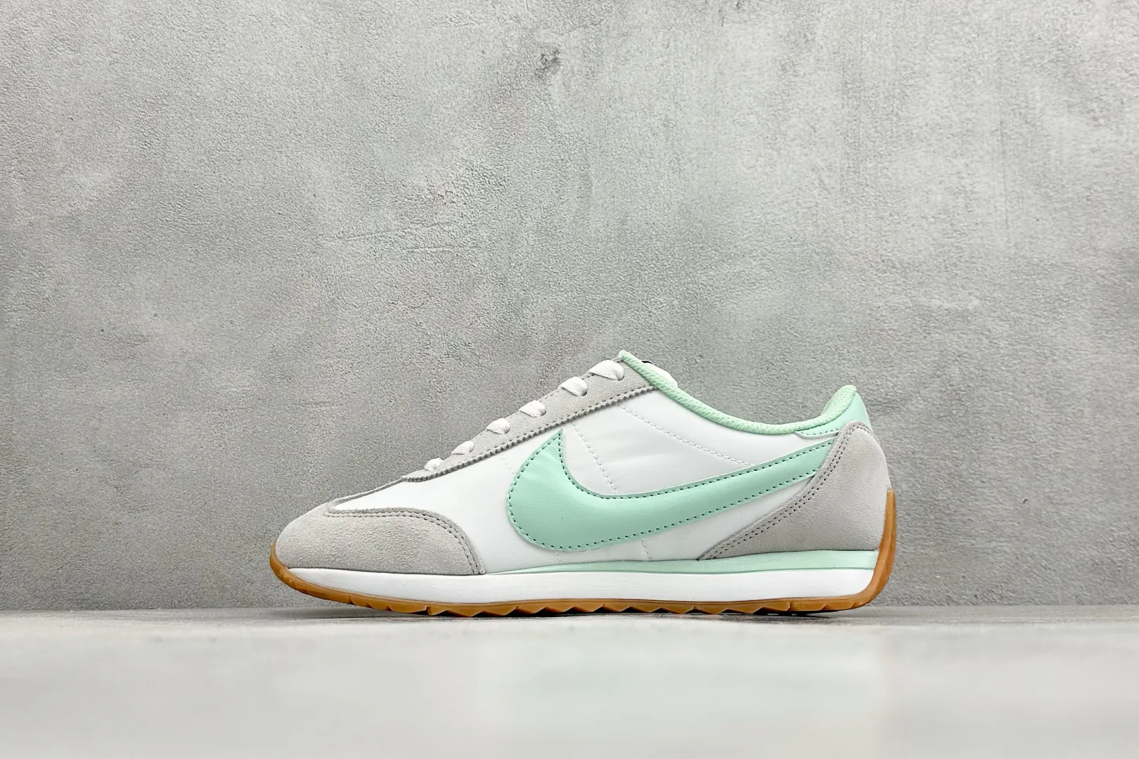 Stylish Nike  Cortez Leather White Green Rep Shoes Replica 1517