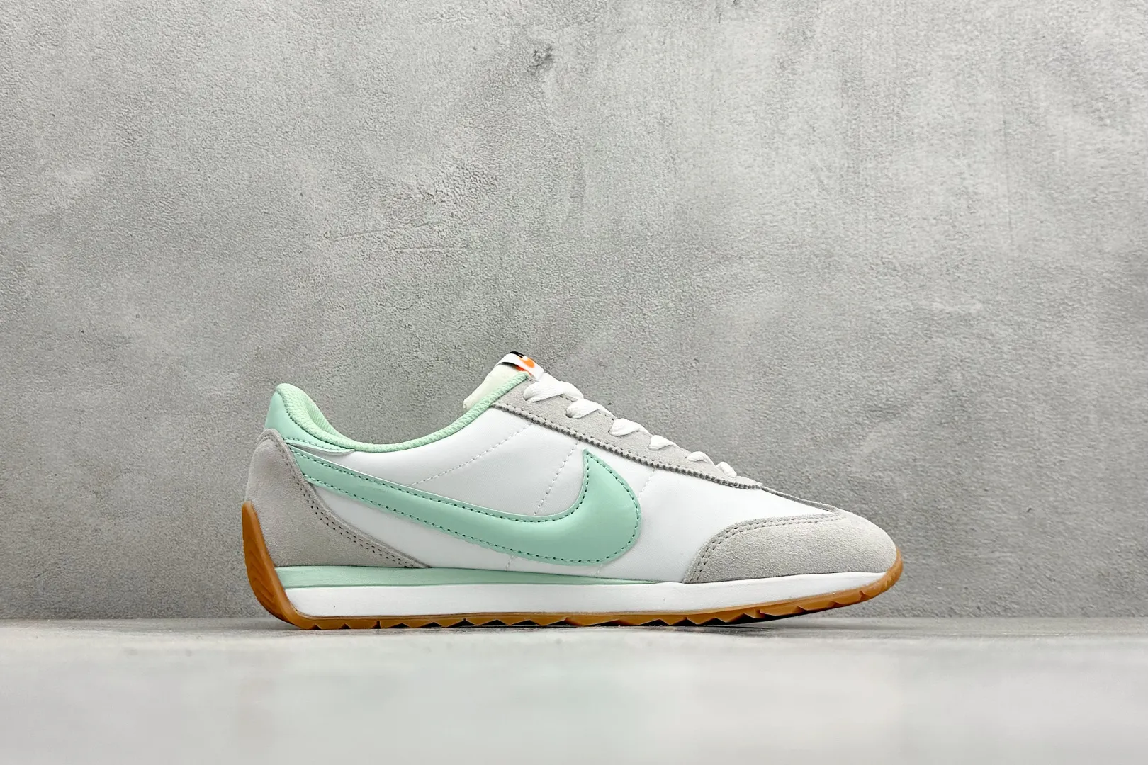 Stylish Nike  Cortez Leather White Green Rep Shoes Replica 1517