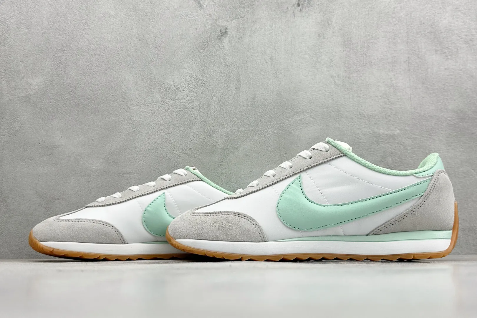 Stylish Nike  Cortez Leather White Green Rep Shoes Replica 1517