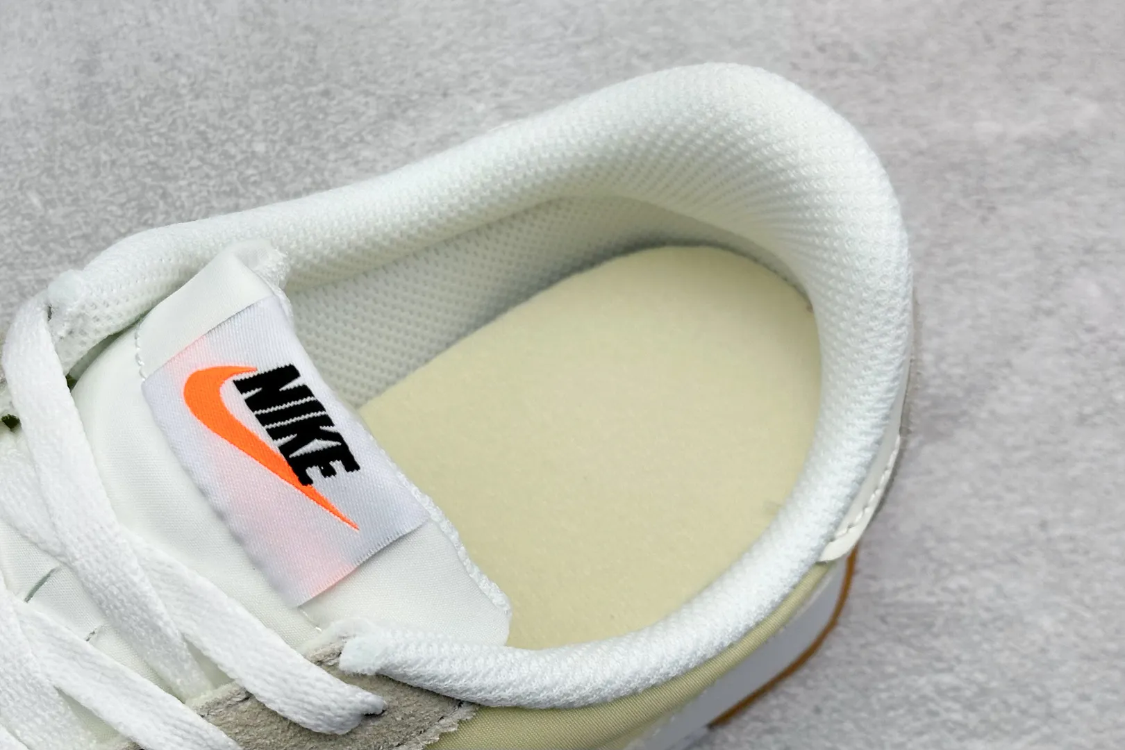 FreshLook Nike  Cortez Leather Yellow White – Premium Rep Shoes & Replica Sneakers 1523