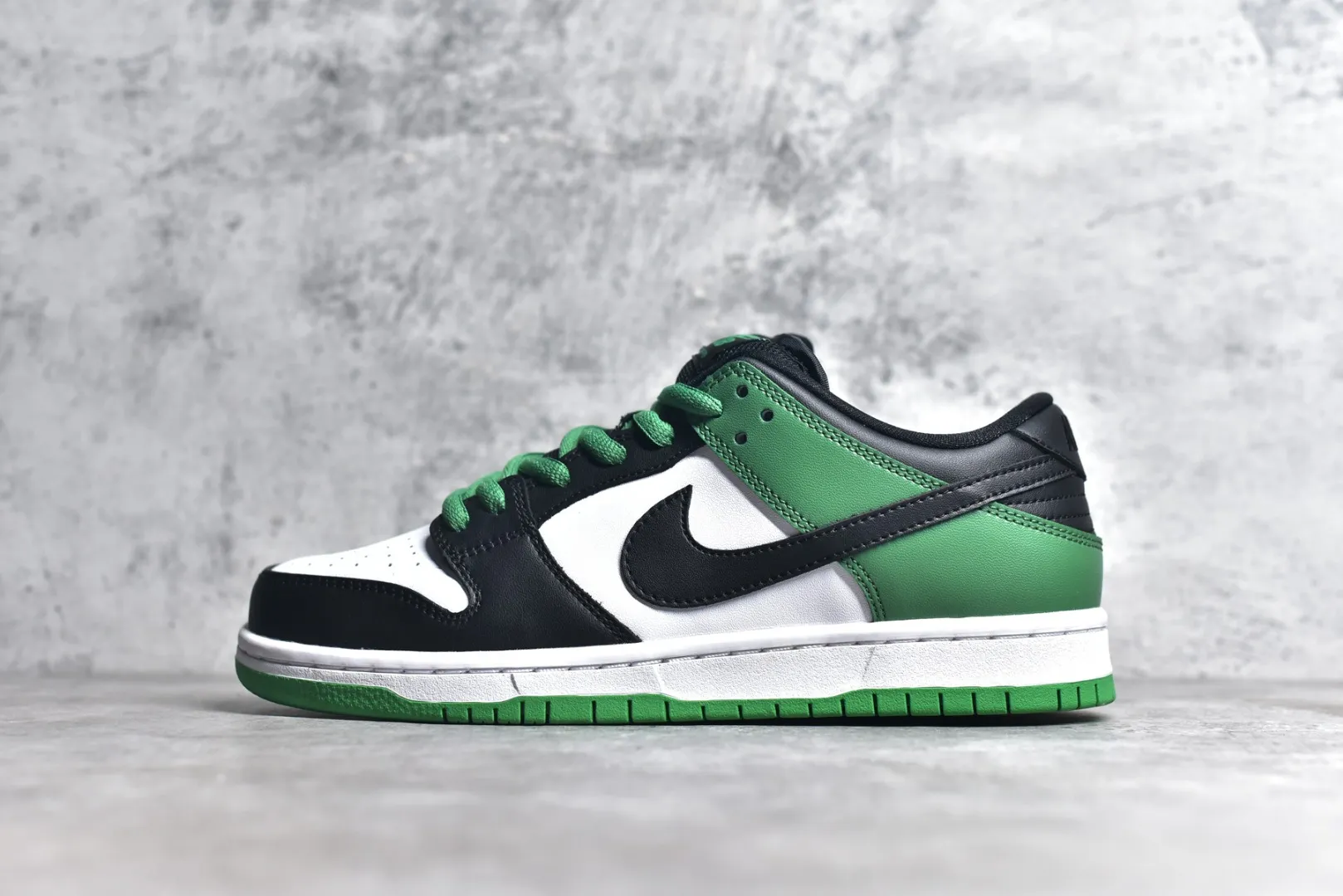 Nike Dunk Low Black Green Toe Rep Shoes Replica Sneakers Chic 1609