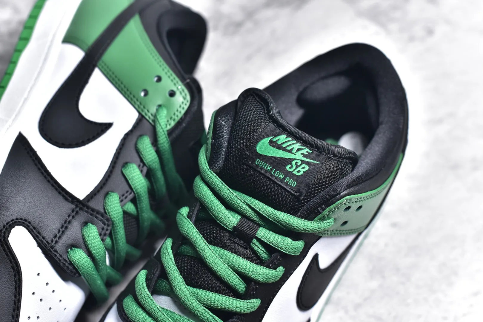 Nike Dunk Low Black Green Toe Rep Shoes Replica Sneakers Chic 1609