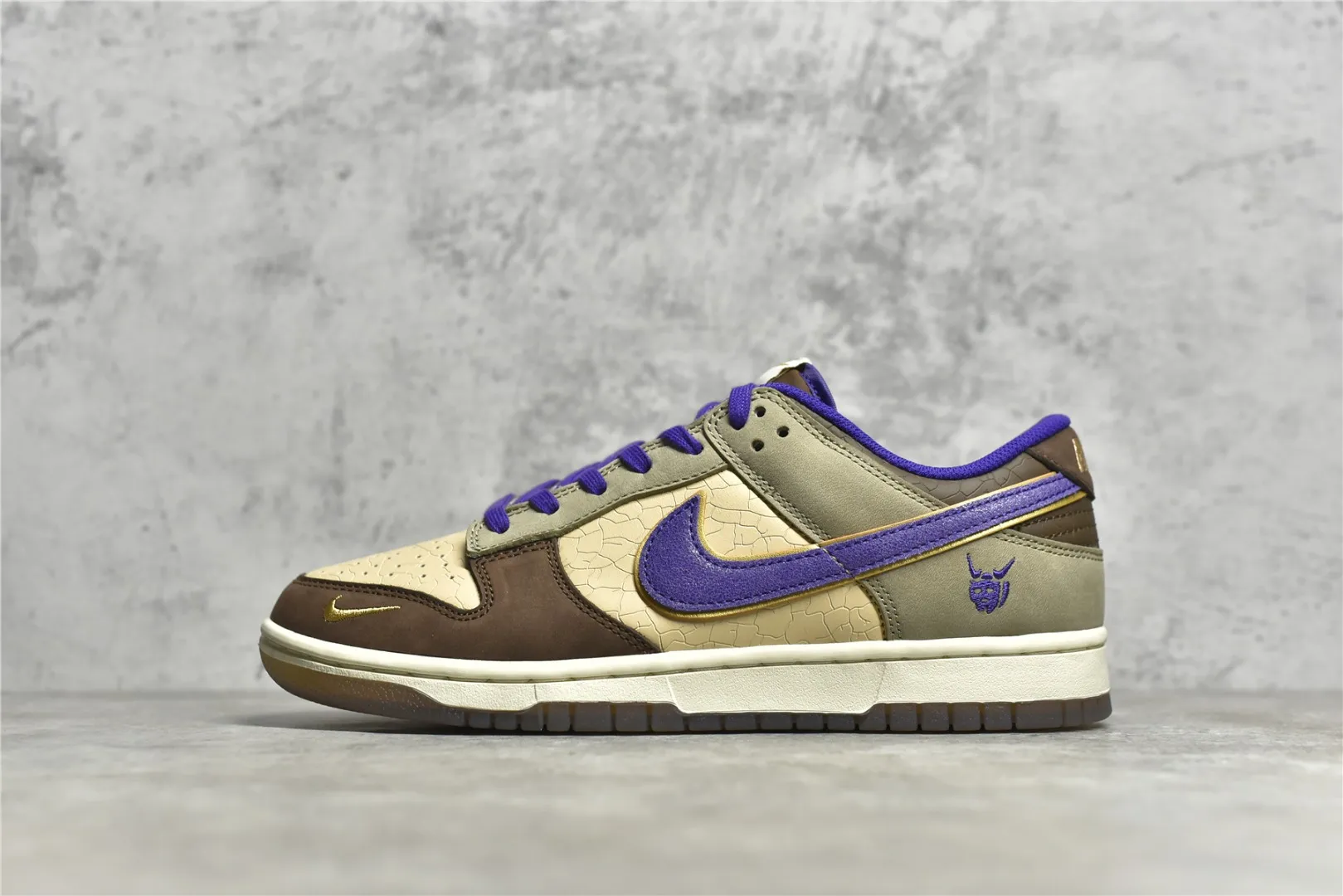 Nike Dunk Low Brown Demon Style – Replica Nikes & Fake Nike Shoes SoftTouch 1620