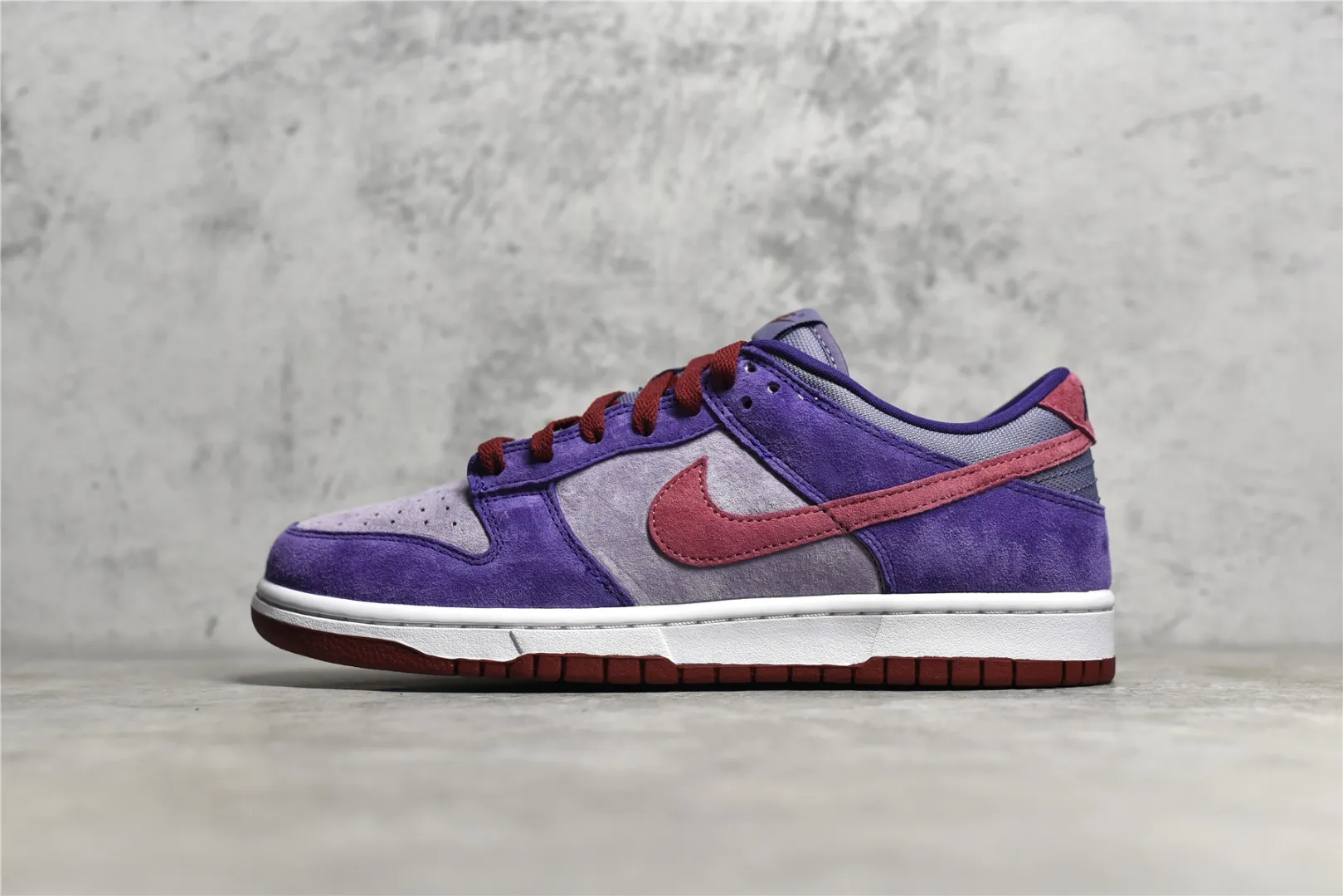 Modern Nike Dunk Low Plum Purple Replica Nikes Sneakers 1606