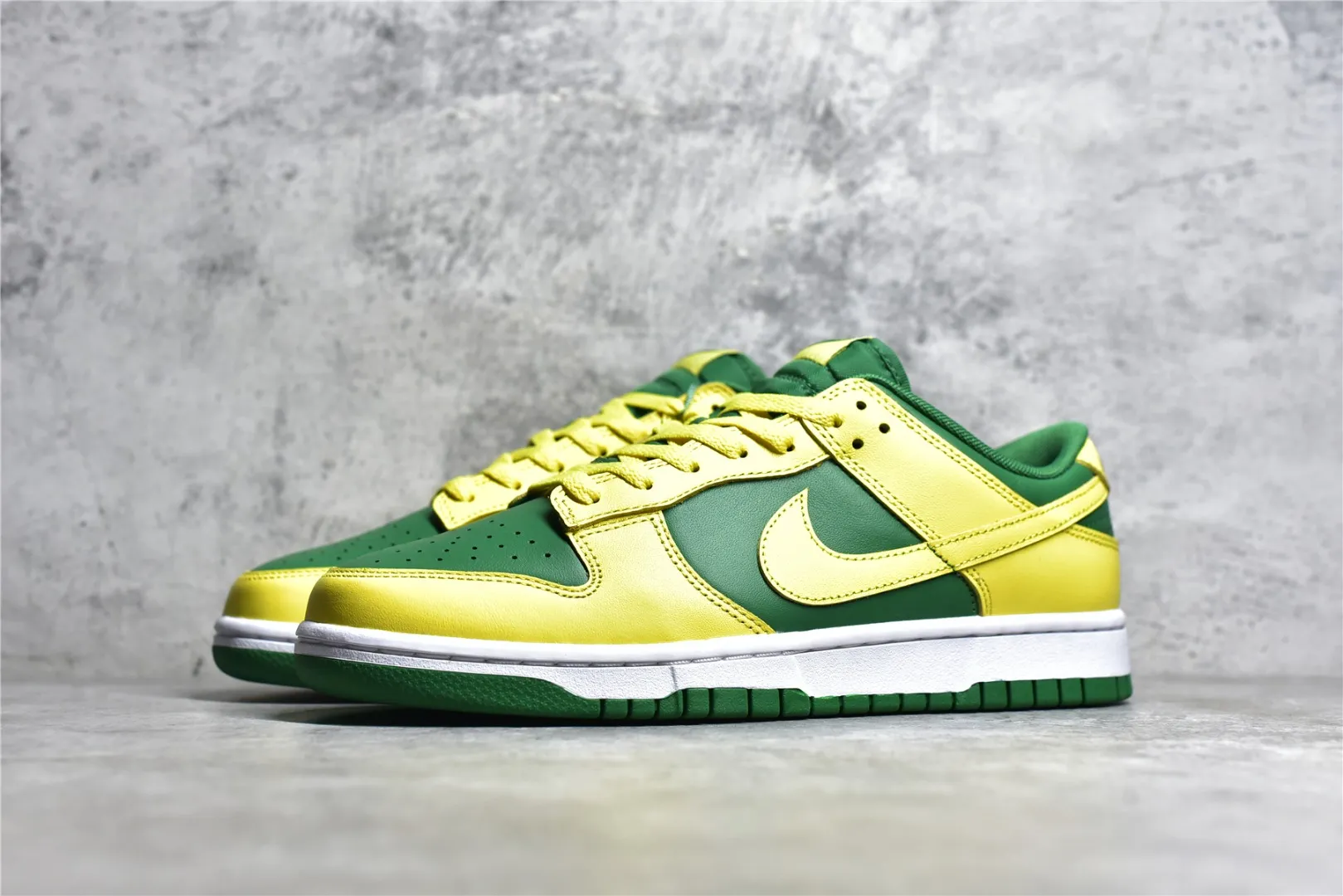 Nike Dunk Low Retro BTTYS Yellow Green – Replica Nikes & Fake Nike Shoes Modern 1623