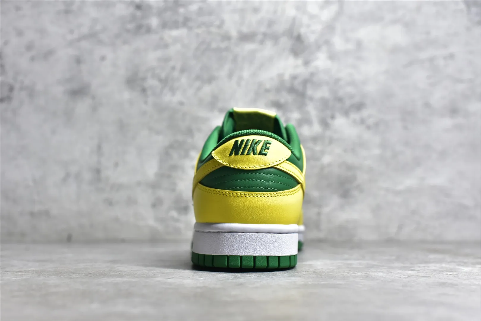 Nike Dunk Low Retro BTTYS Yellow Green – Replica Nikes & Fake Nike Shoes Modern 1623