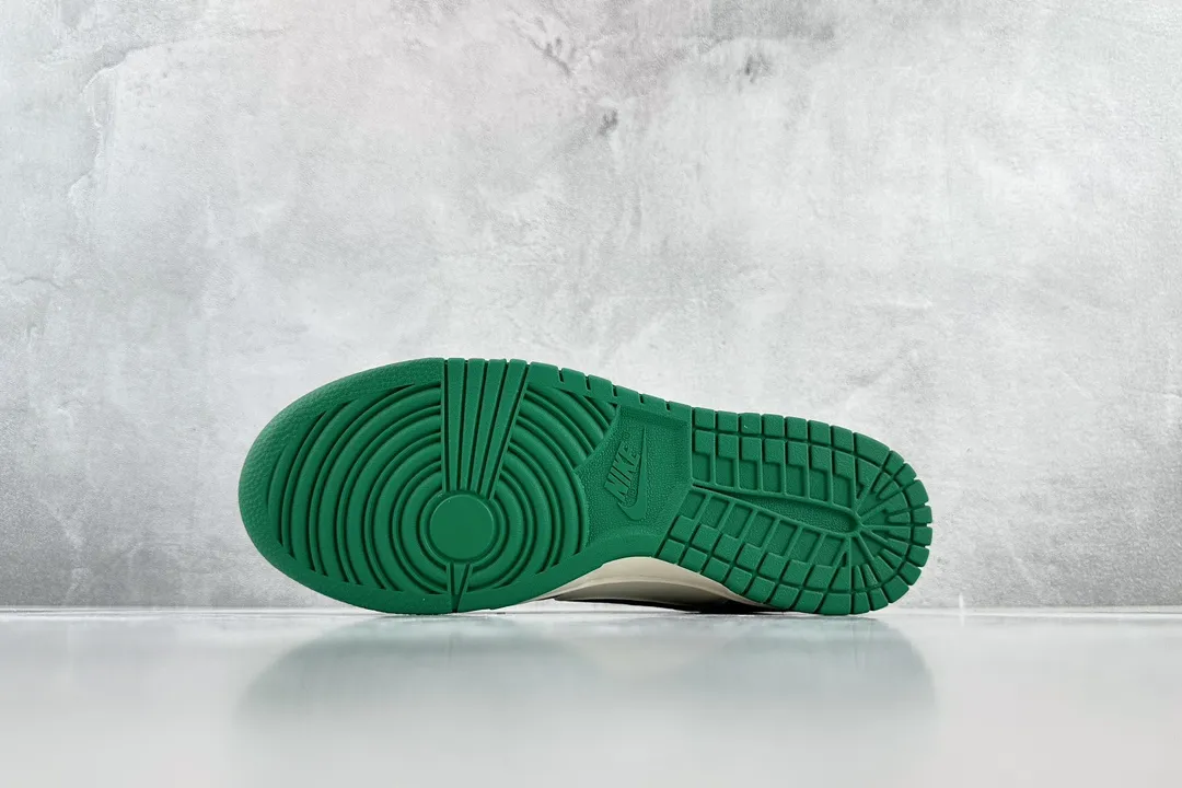 TravelReady Nike Dunk Low Retro SE Lottery Jackpot White Green – Replica Nikes & Rep Shoes 1546