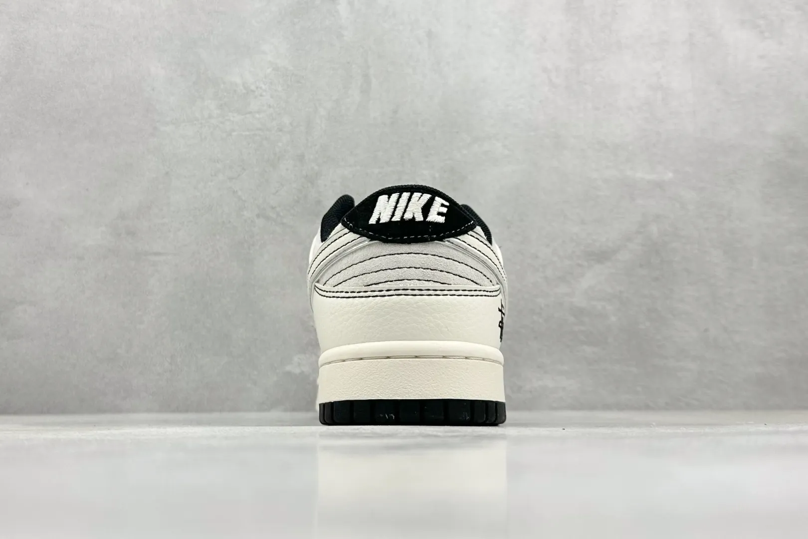 Breathable Nike Dunk Low Retro Stussy Black White – Replica Nikes & Rep Shoes Collection 1631