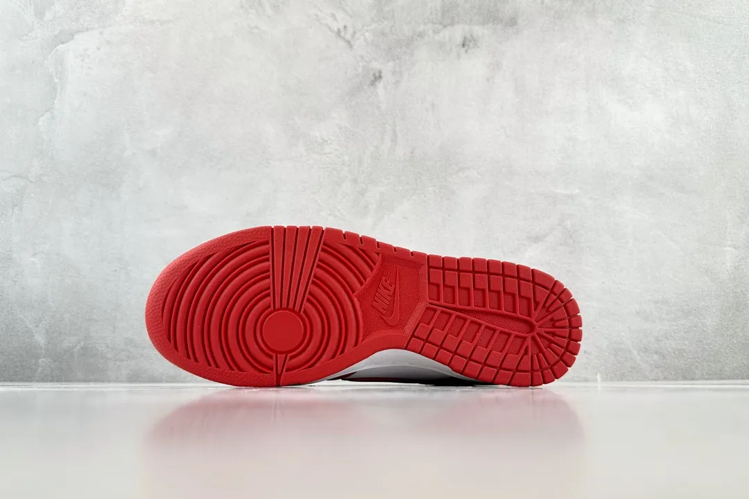 ZipUp Nike Dunk Low SP University Red White –  Rep Shoes & Replica Nikes 1659