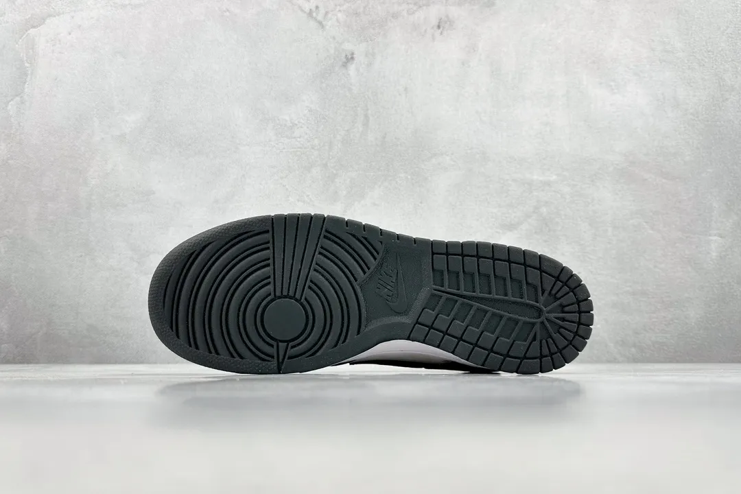 Bright Nike SB Dunk Low Bearbrick Black White Replica Nike Shoes – Rep Shoes Collection 1558