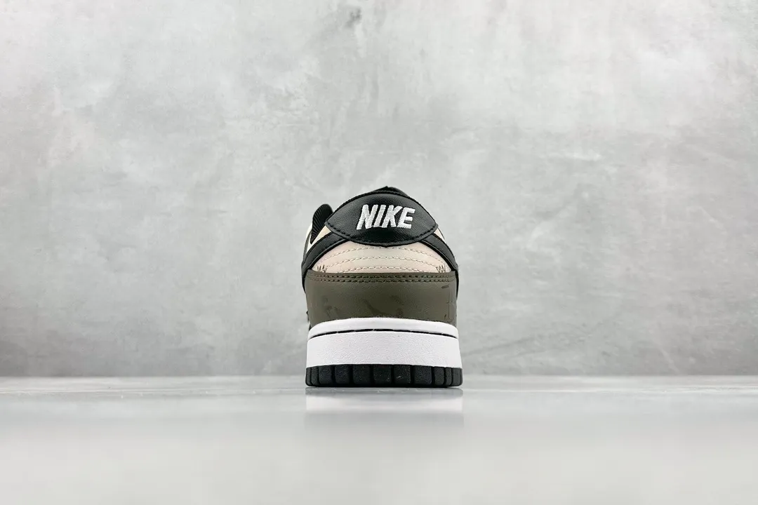 Bright Nike SB Dunk Low Bearbrick Black White Replica Nike Shoes – Rep Shoes Collection 1558