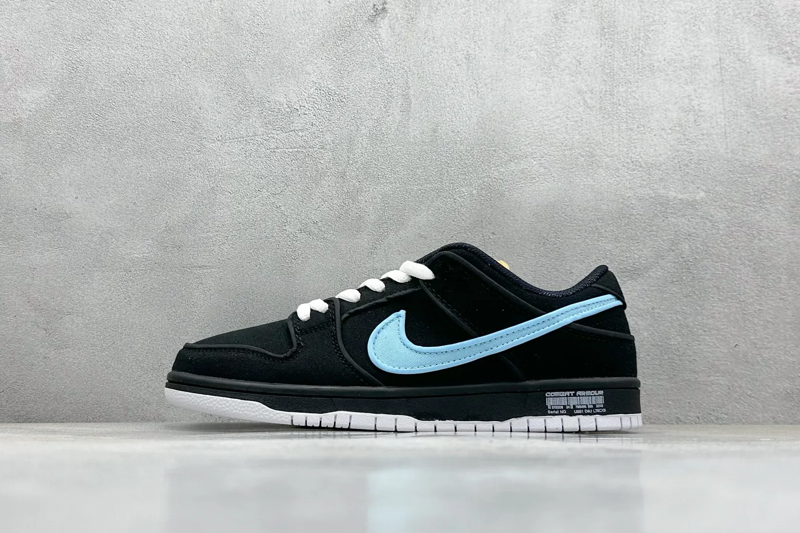 Nike SB Dunk Low Black Red Blue Canvas – Replica Nikes & Rep Shoes WrinkleFree 1569