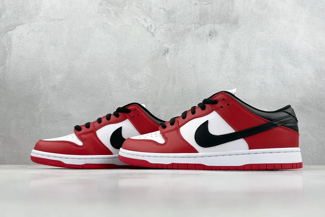 Nike SB Dunk Low Chicago Black White Red –  Replica Nikes & Rep Shoes Modern 1579