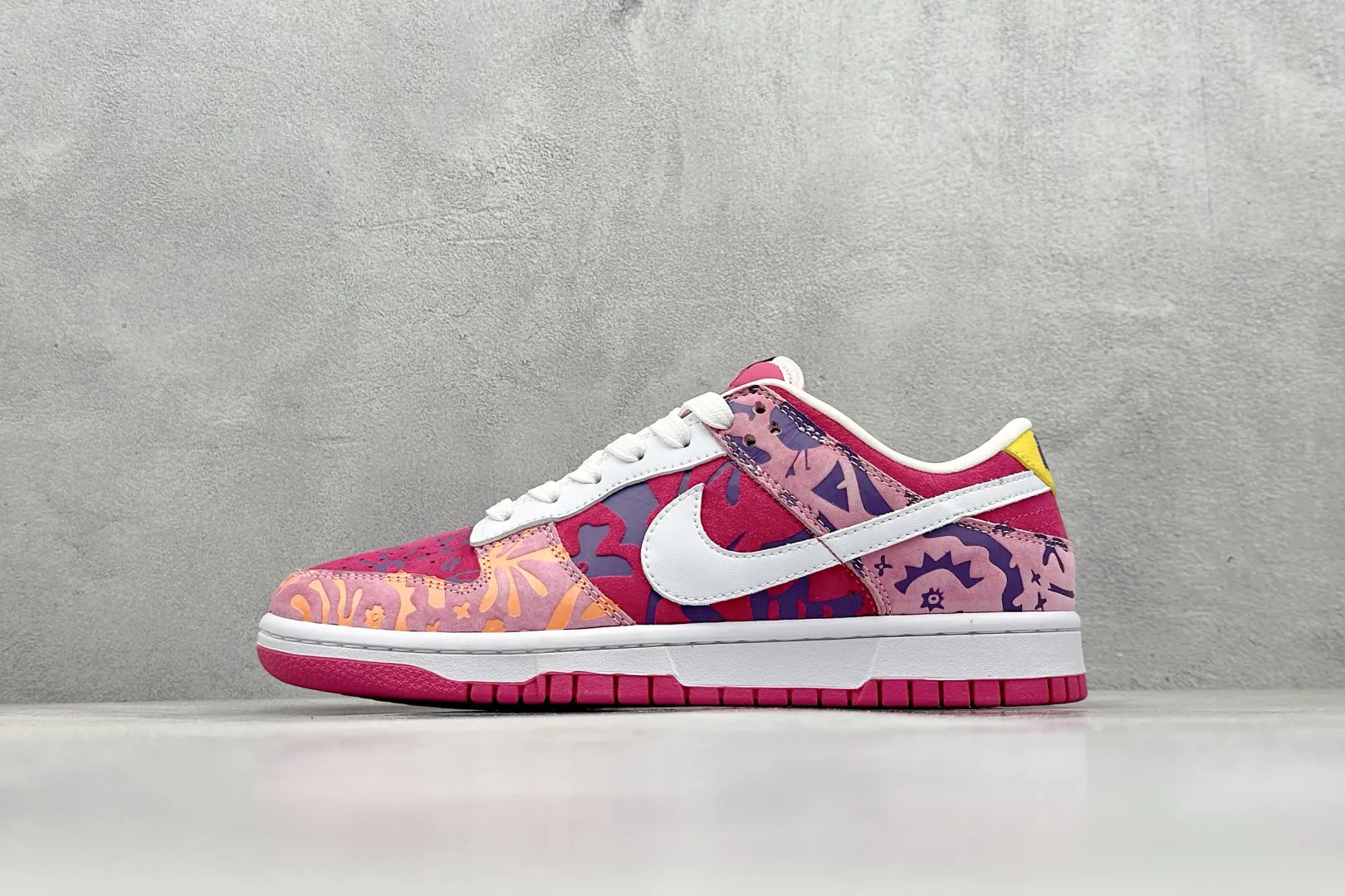 Nike SB Dunk Low Color Embossed Pink White –  Replica Shoes StreetReady 1619
