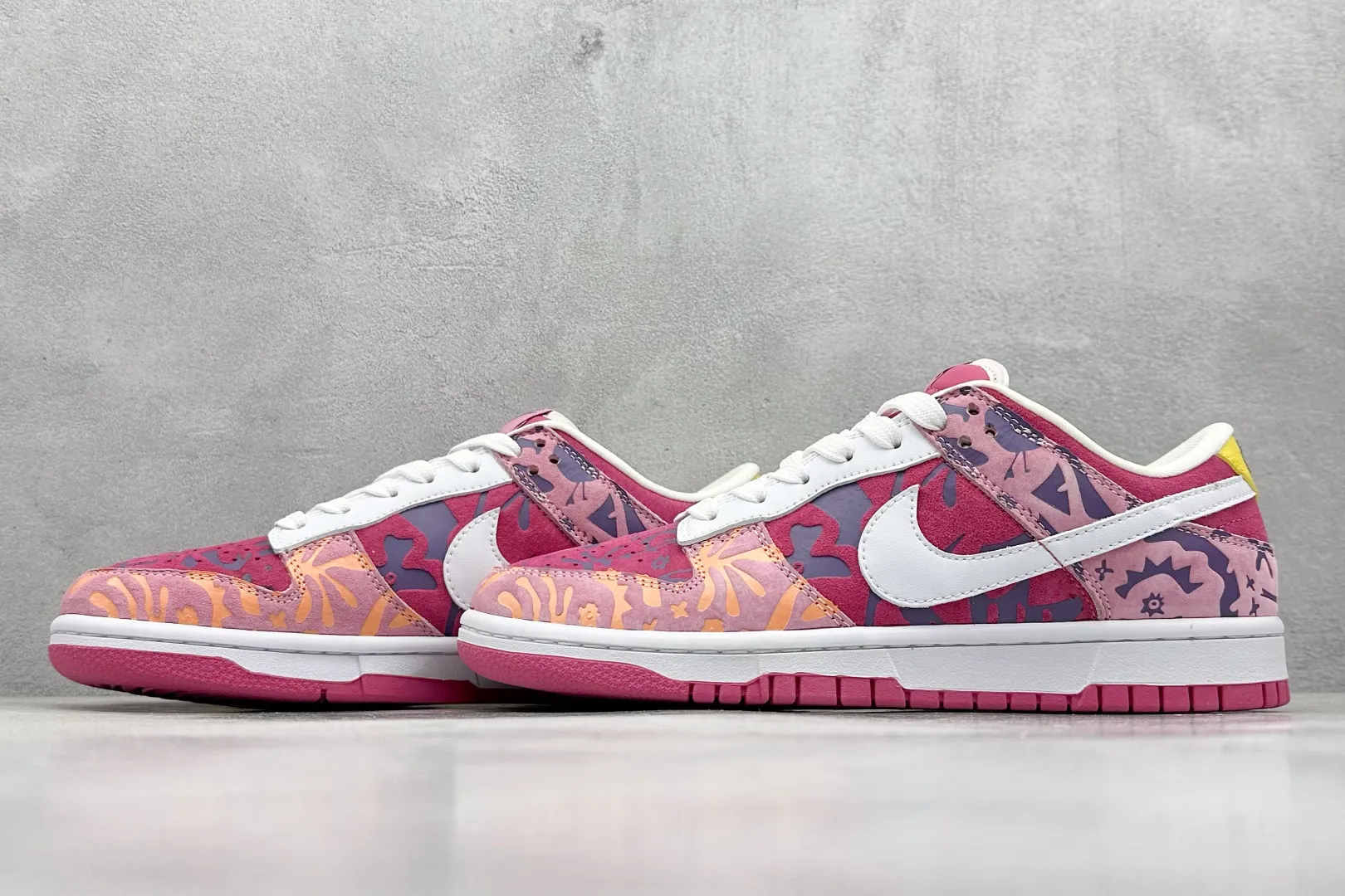 Nike SB Dunk Low Color Embossed Pink White –  Replica Shoes StreetReady 1619