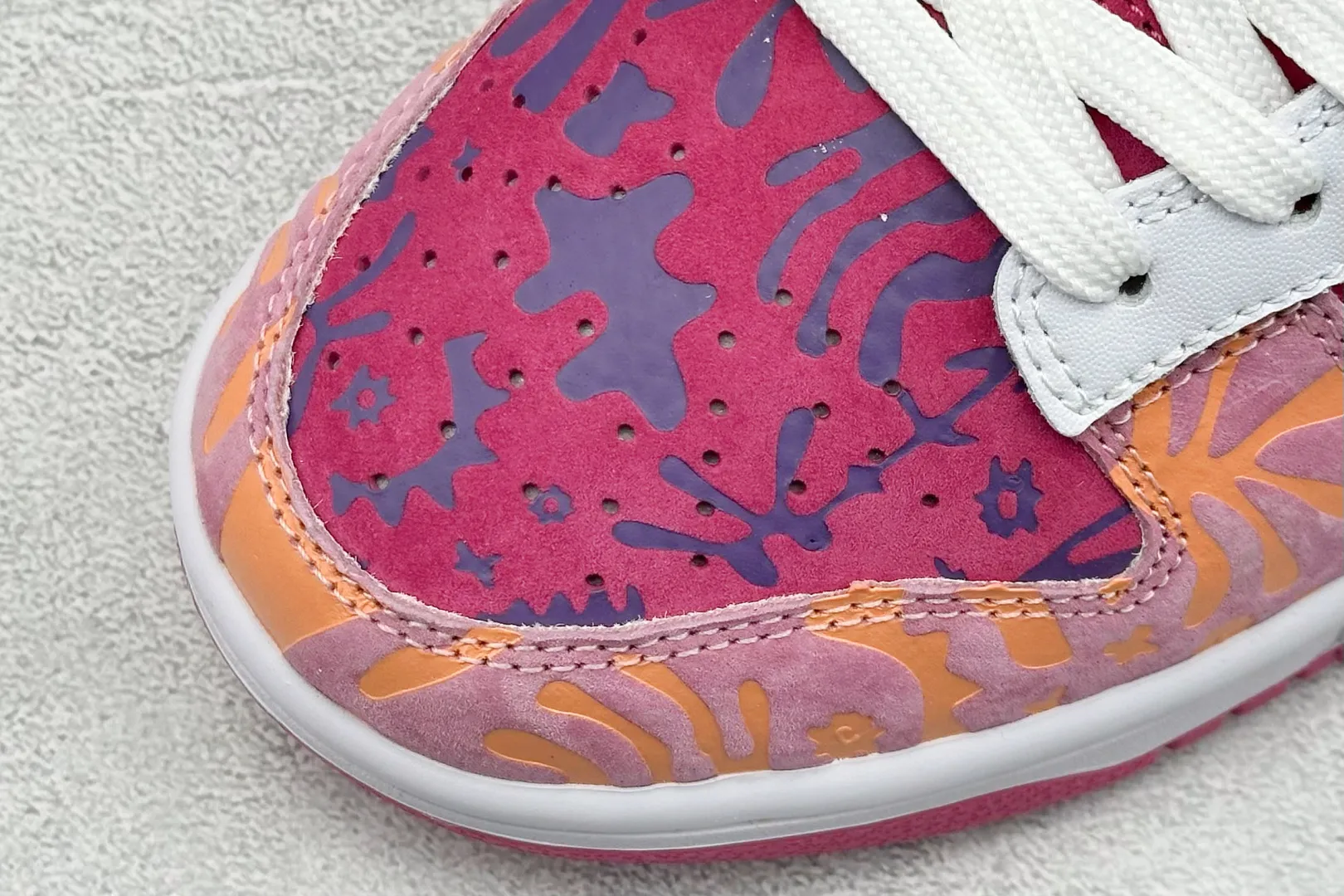 Nike SB Dunk Low Color Embossed Pink White –  Replica Shoes StreetReady 1619