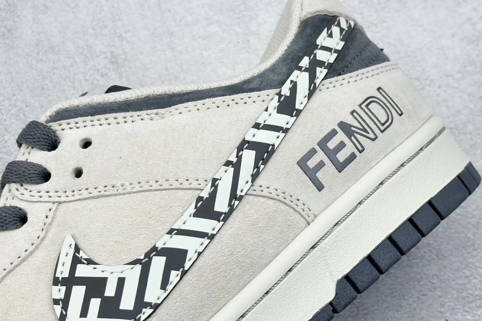 OdorResistant Nike SB Dunk Low Fendi Collab White Grey –  Rep Shoes & Replica Nikes 1642
