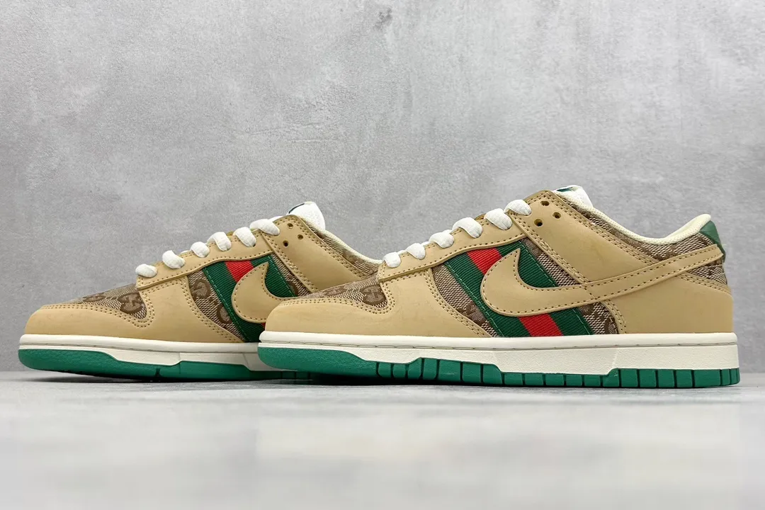 Nike SB Dunk Low Gucci Beige Low Top Replica Nike Shoes Stretchable 1544