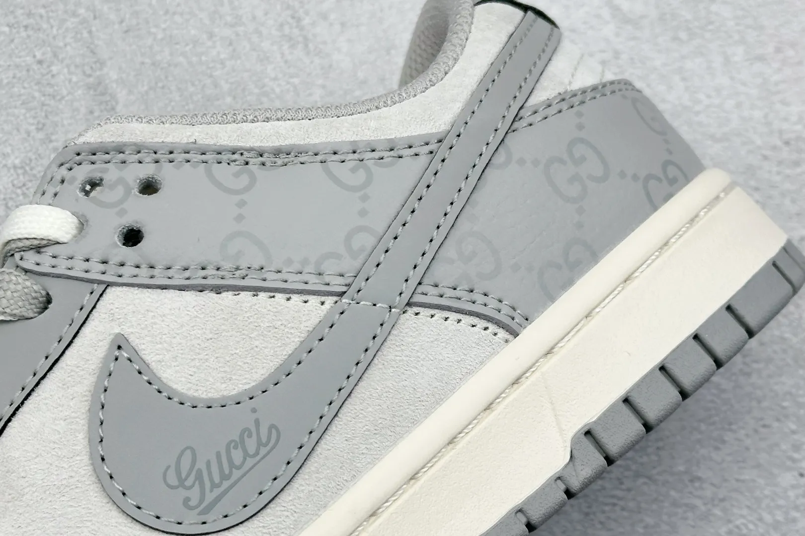 UrbanChic Nike SB Dunk Low Gucci Grey Swoosh –  Rep Shoes & Replica Nikes 1643