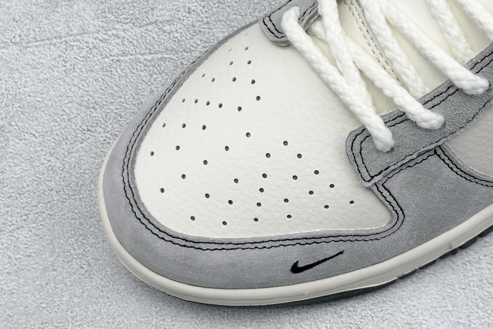 Nike SB Dunk Low KAWS Grey White Black Replica Nike Shoes ZipUp 1630