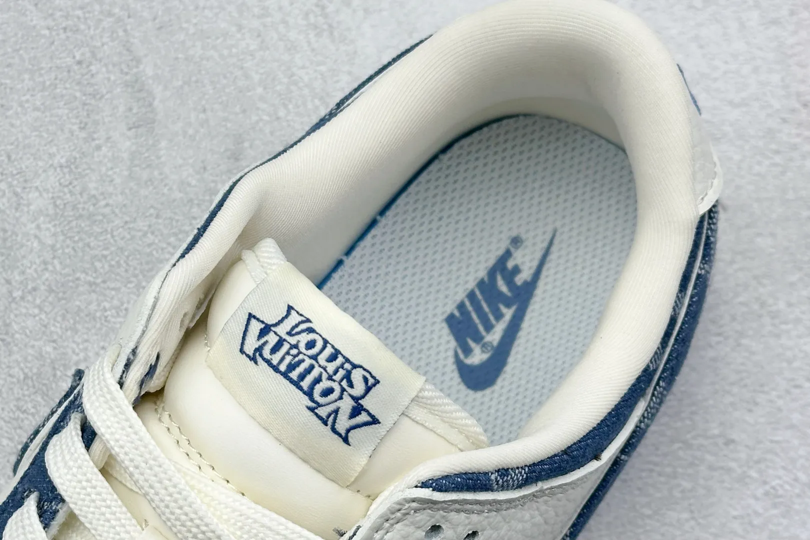 Flexible Nike SB Dunk Low LV Denim Blue Low Top Replica Nike Shoes 1629