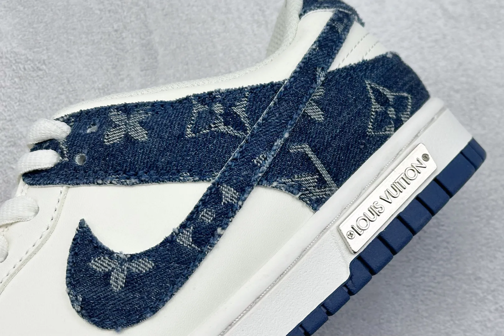 AllSeason Nike SB Dunk Low LV Denim White Blue –  Rep Shoes & Replica Nikes 1644