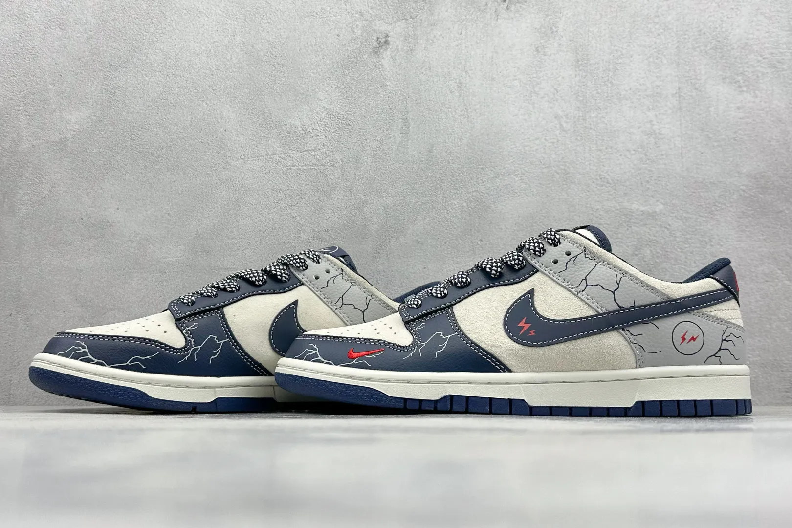 Nike SB Dunk Low Lightning Blue Sketch –  Rep Shoes & Replica Nikes FlexibleFit 1640