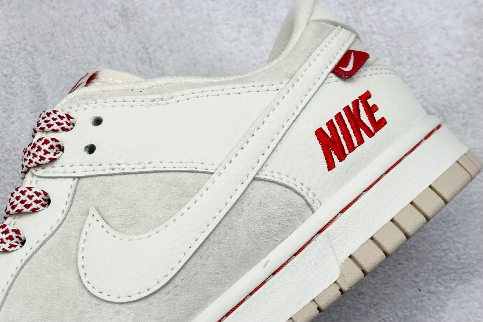 Nike SB Dunk Low New Year Red  Shoes – Replica Nikes & Fake Nike Shoes Contemporary 1566