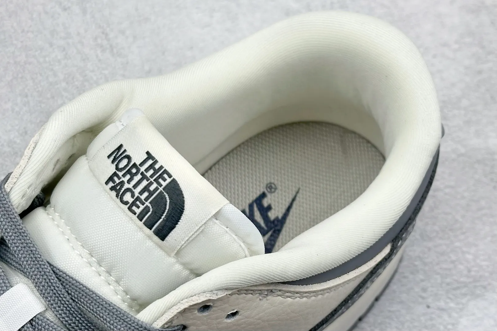 Nike SB Dunk Low North Face Beige Grey Rep Shoes Replica Nikes Functional 1632