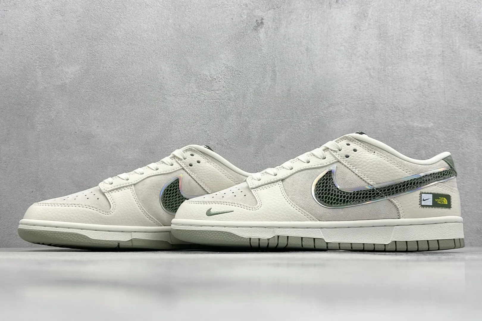 Nike SB Dunk Low North Face Snake Green Swoosh –  Replica Shoes BestValue 1622