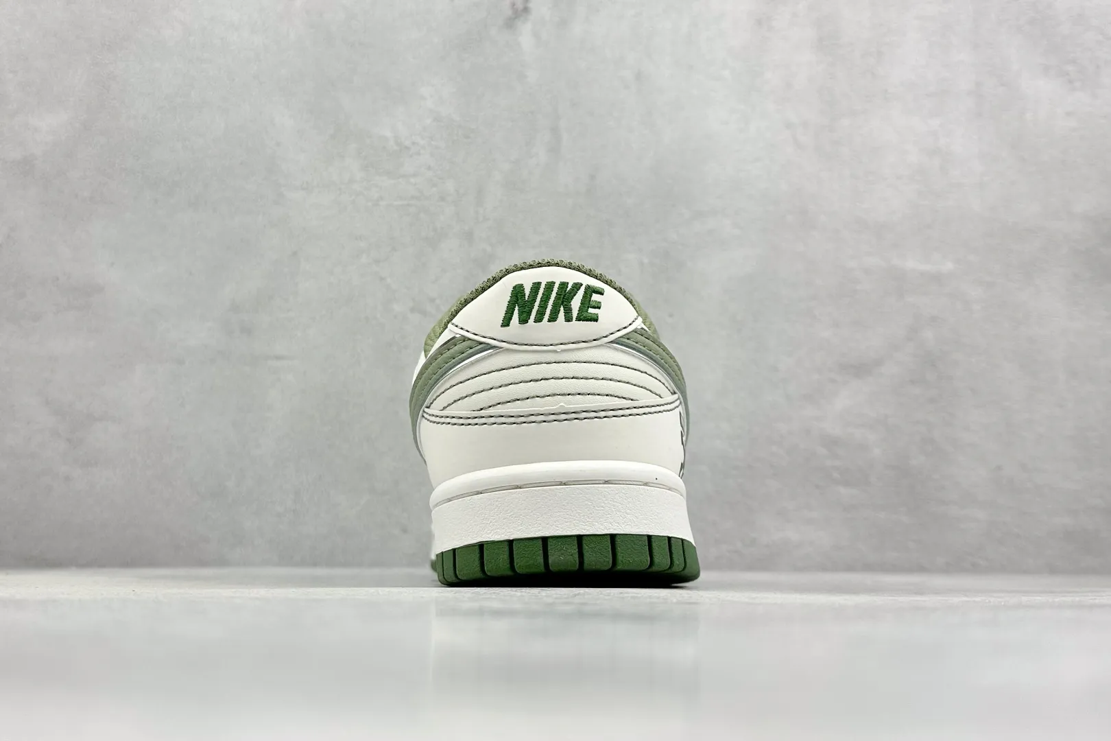 Soft Nike SB Dunk Low Off-White Light Grey Green Replica Shoes 1637