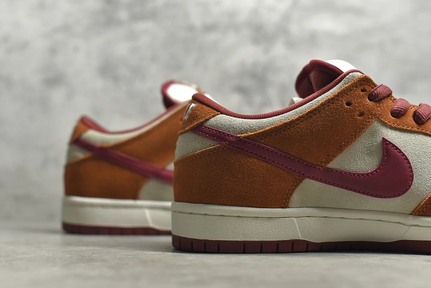 Nike SB Dunk Low Pro Russet Cedar Brown –  Replica Nikes & Rep Shoes Collection Fashionable 1600