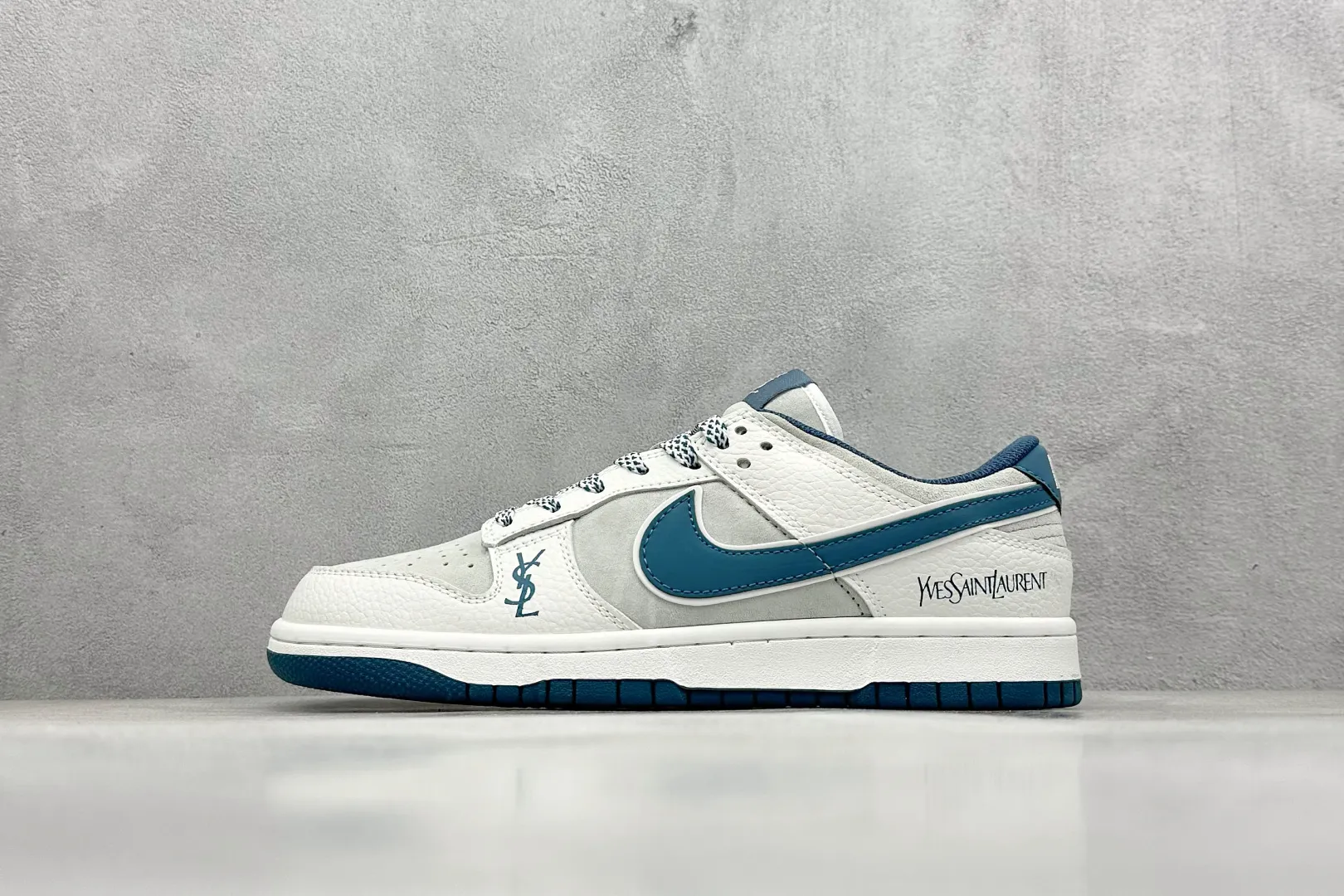 Nike SB Dunk Low Saint Laurent White Blue Replica Nikes Rep Shoes Stretchable 1563
