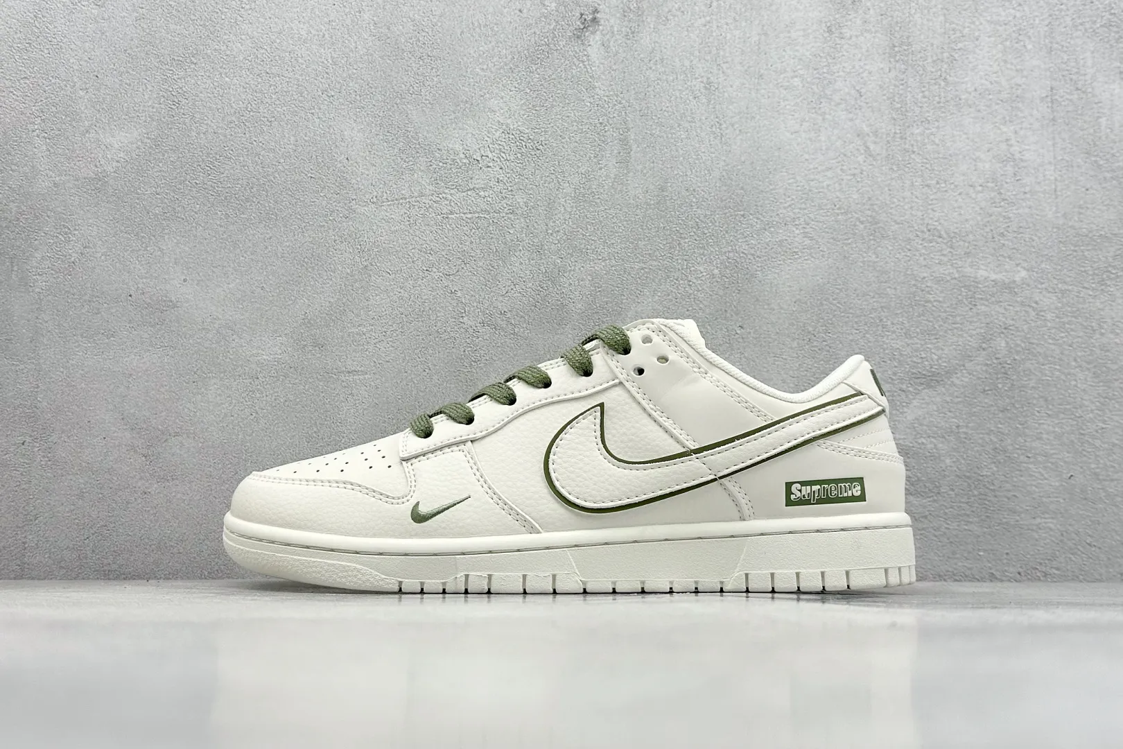 FlexibleFit Nike SB Dunk Low Supreme Beige Green –  Replica Nikes & Rep Shoes Collection 1589