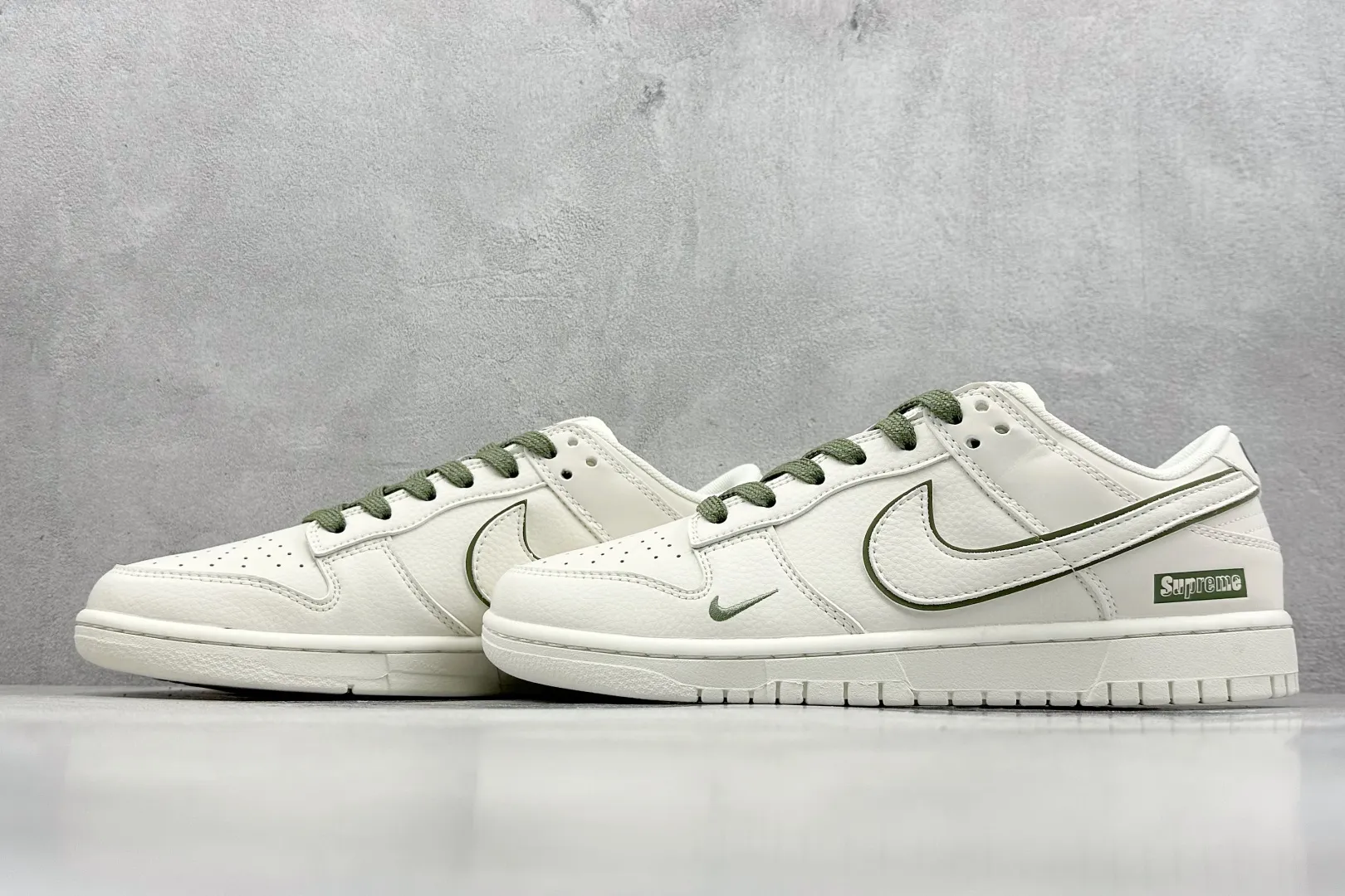 FlexibleFit Nike SB Dunk Low Supreme Beige Green –  Replica Nikes & Rep Shoes Collection 1589