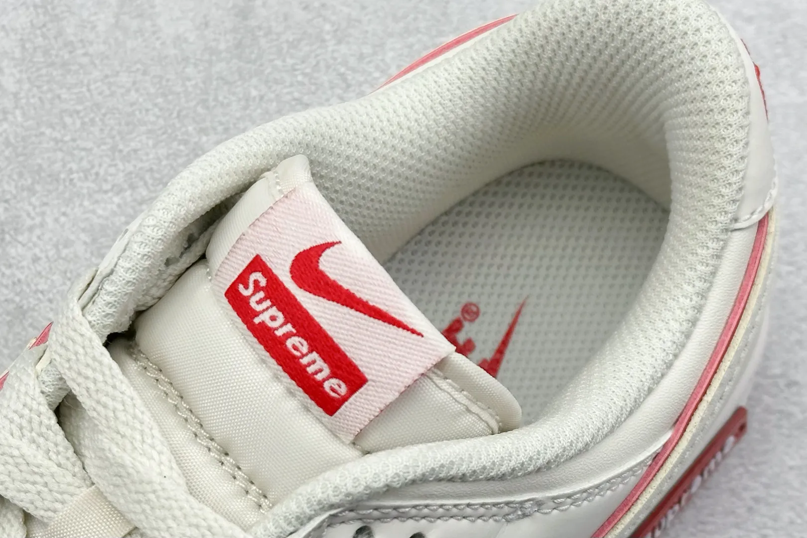Nike SB Dunk Low Supreme Beige Red –  Rep Shoes & Replica Nikes Timeless 1624