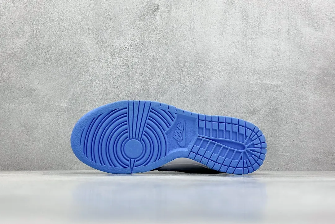 Nike SB Dunk Low Supreme Blue White –  Rep Shoes & Replica Nikes Breathable 1658