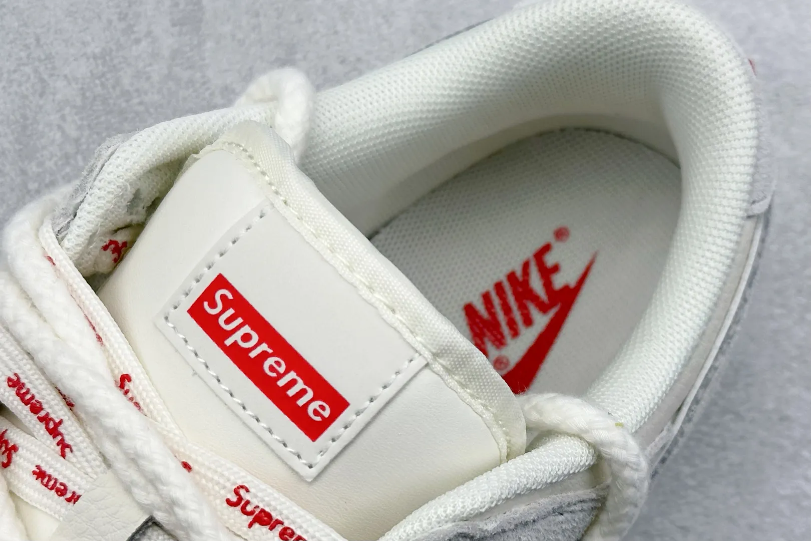 Nike SB Dunk Low Supreme Light Grey  Rep Shoes Replica Nikes AllSeason 1653