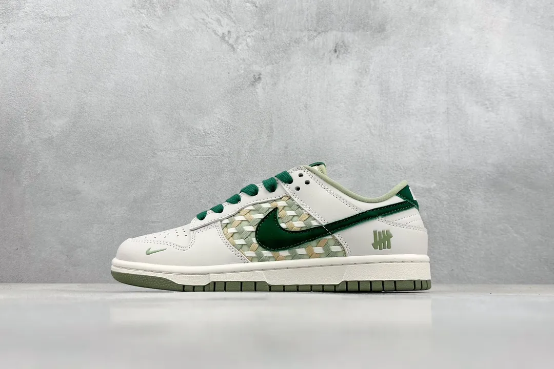 WeatherProof Nike SB Dunk Low Undefeated White Green Low –  Rep Shoes & Replica Nikes 1664
