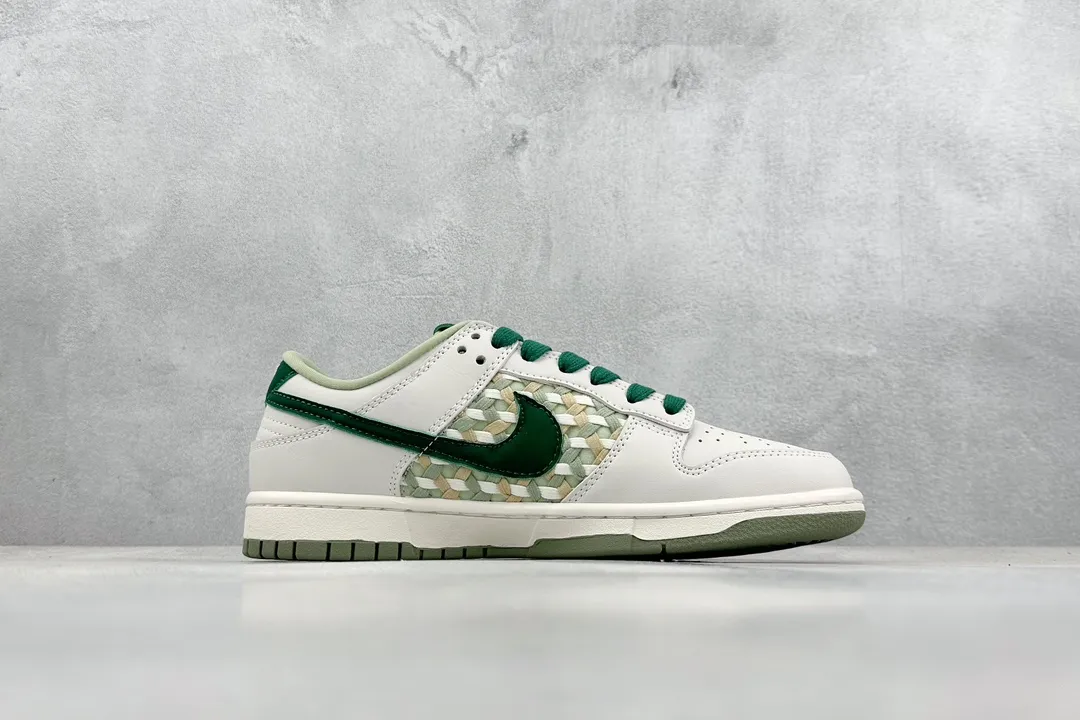 WeatherProof Nike SB Dunk Low Undefeated White Green Low –  Rep Shoes & Replica Nikes 1664