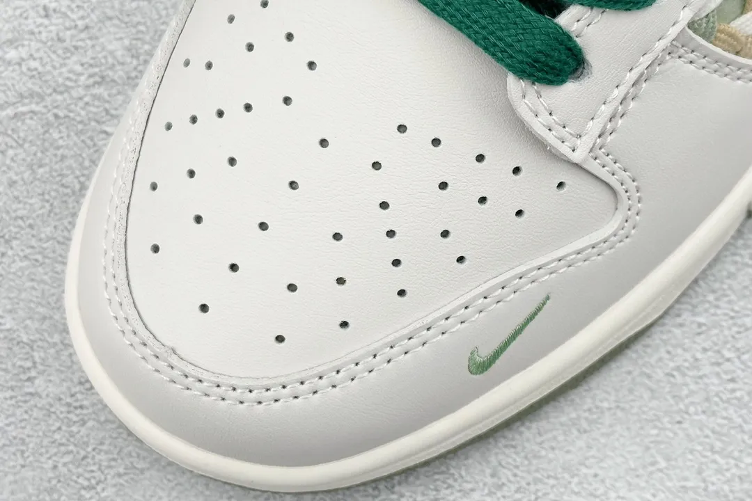 WeatherProof Nike SB Dunk Low Undefeated White Green Low –  Rep Shoes & Replica Nikes 1664