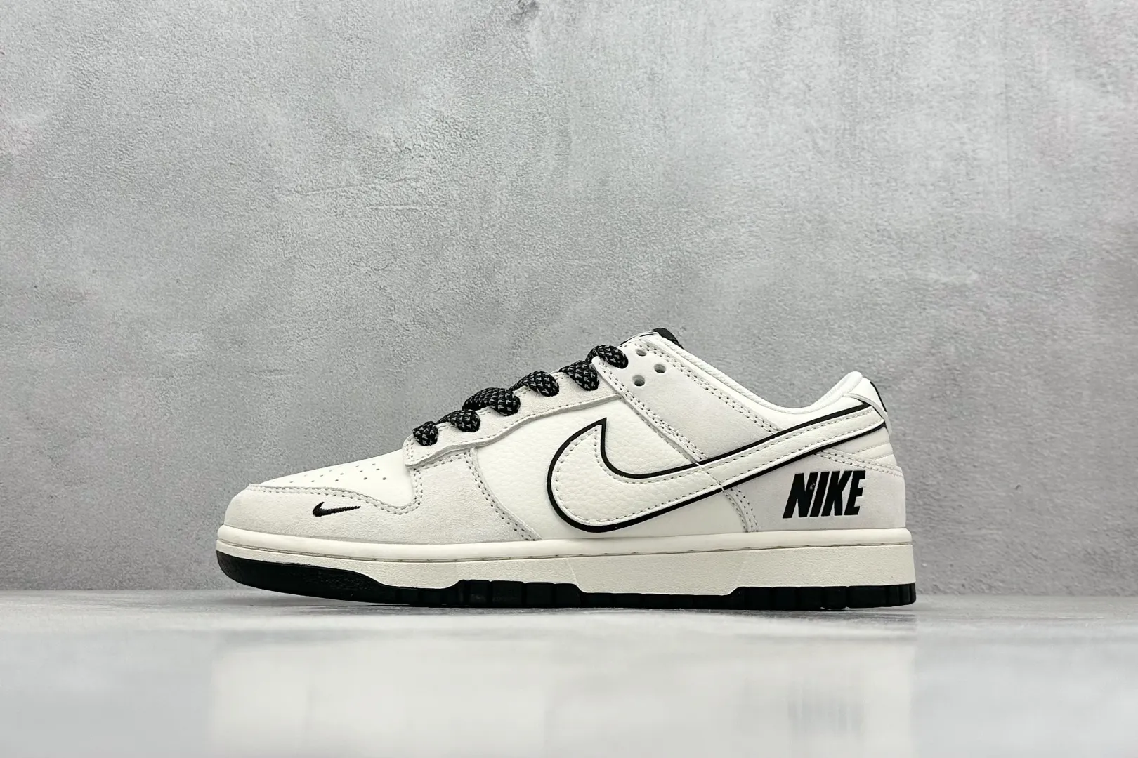 TechFriendly Nike SB Dunk Low White Black Star –  Replica Nikes & Rep Shoes Collection 1562
