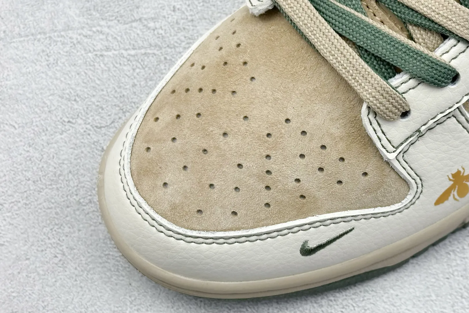 FreshLook Nike SB Dunk Low x GUCCI Gray Brown Green Replica Nikes – High-Quality Rep Shoes 1567