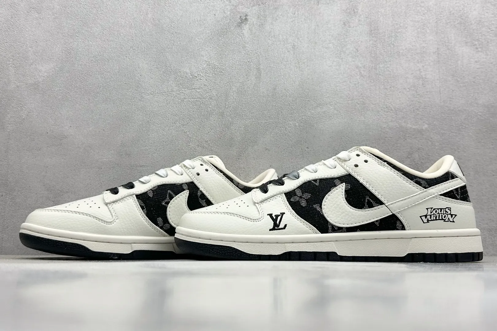 Nike SB Dunk Low x Louis Vuitton White Black Denim Rep Shoes Replica Nikes Bright 1573
